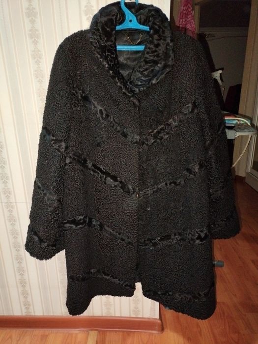 Шубы б/у женские