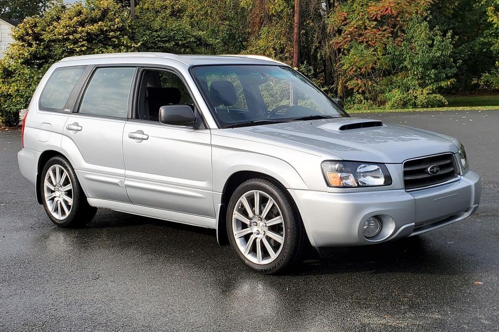 Крыло Subaru forester 2004гв.(правый)