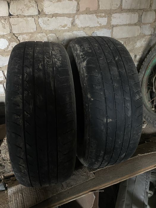 215/60 R16 шины продам