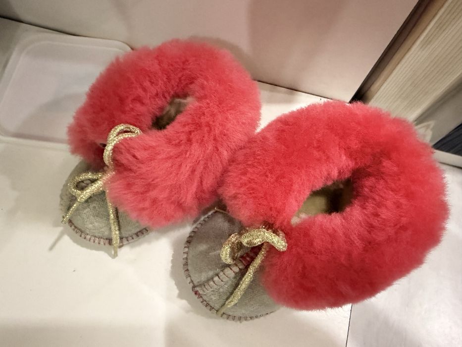продам детскую обувь