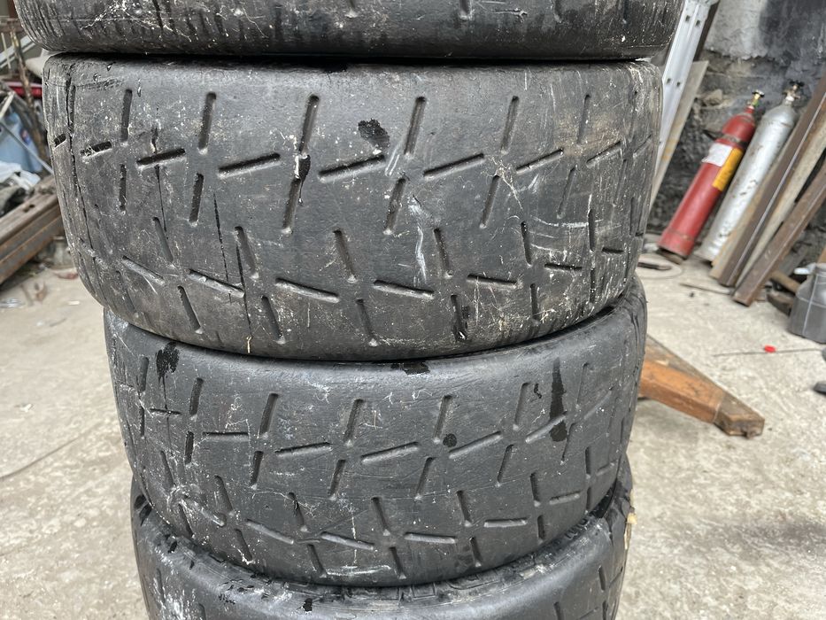 Сликове пирели 16 цола