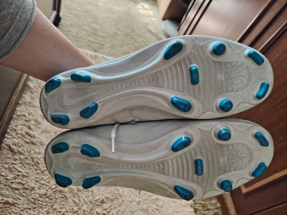 Бутонки Nike Mercuryal