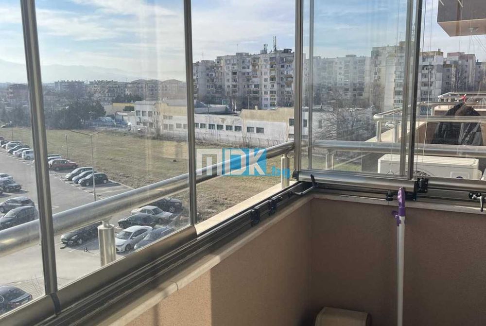 Дава се под наем Тристаен апартамент в Пловдив, Въстанически - 105 кв.м за 510 € - Снимка #4