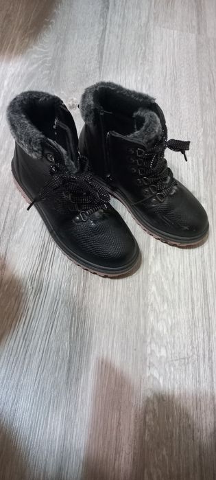 Детски боти  Sinsay