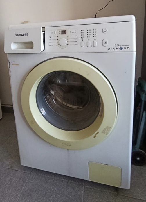 Продавам пералня Samsung Diamond