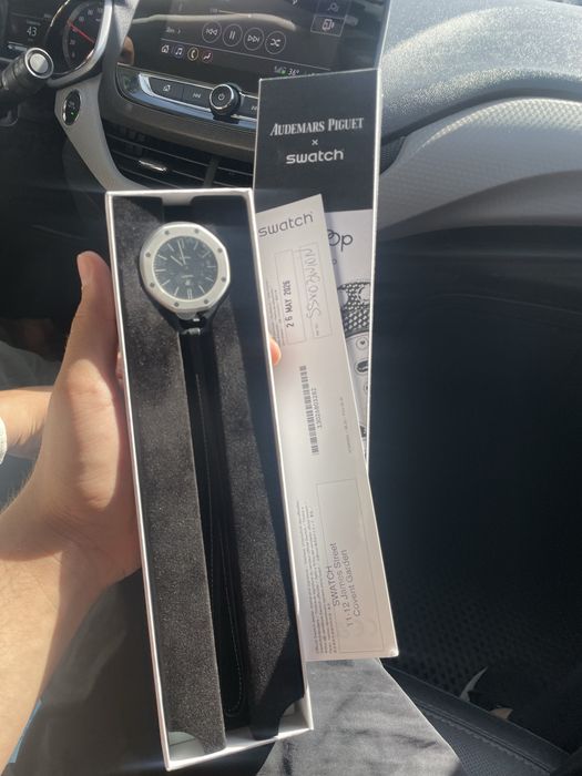 APxSWATCH Ocho Negro v nalicie