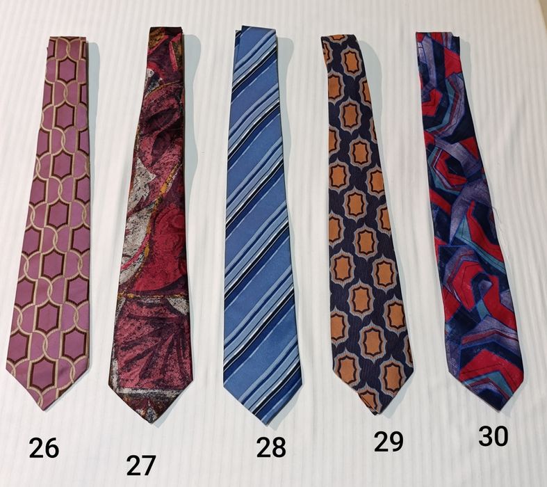 Мъжки и дамски текстилни вратовръзки