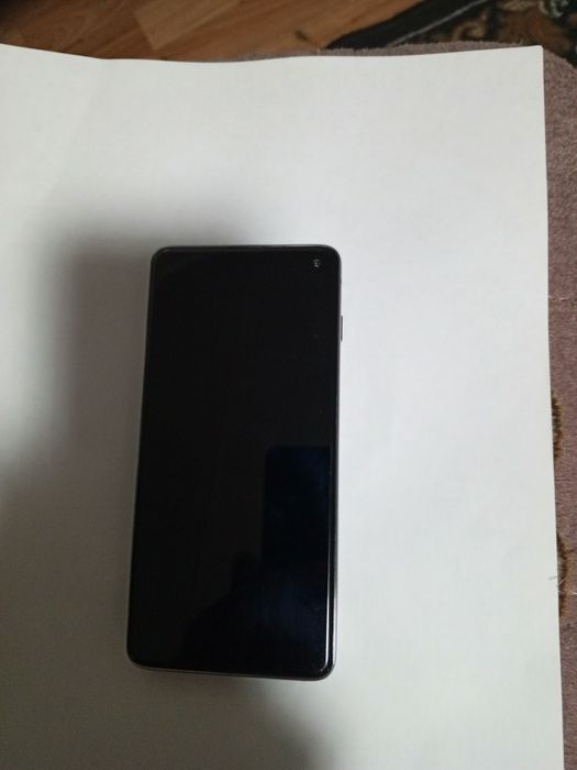 Продается Самсунг с 10 андроид 12 версия