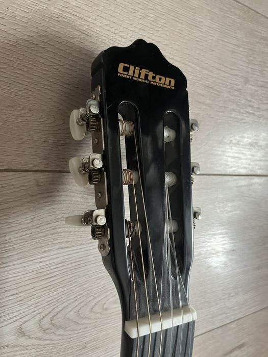 Chitara clifton