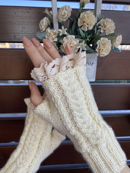 Дамски модерни ръкавици