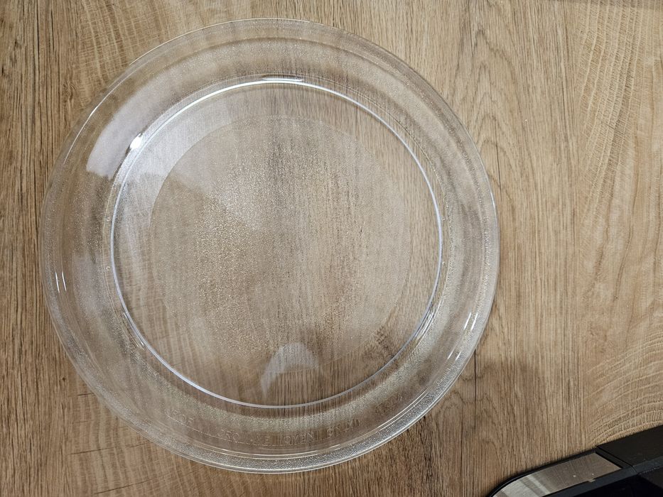 Чиния за микровълнова