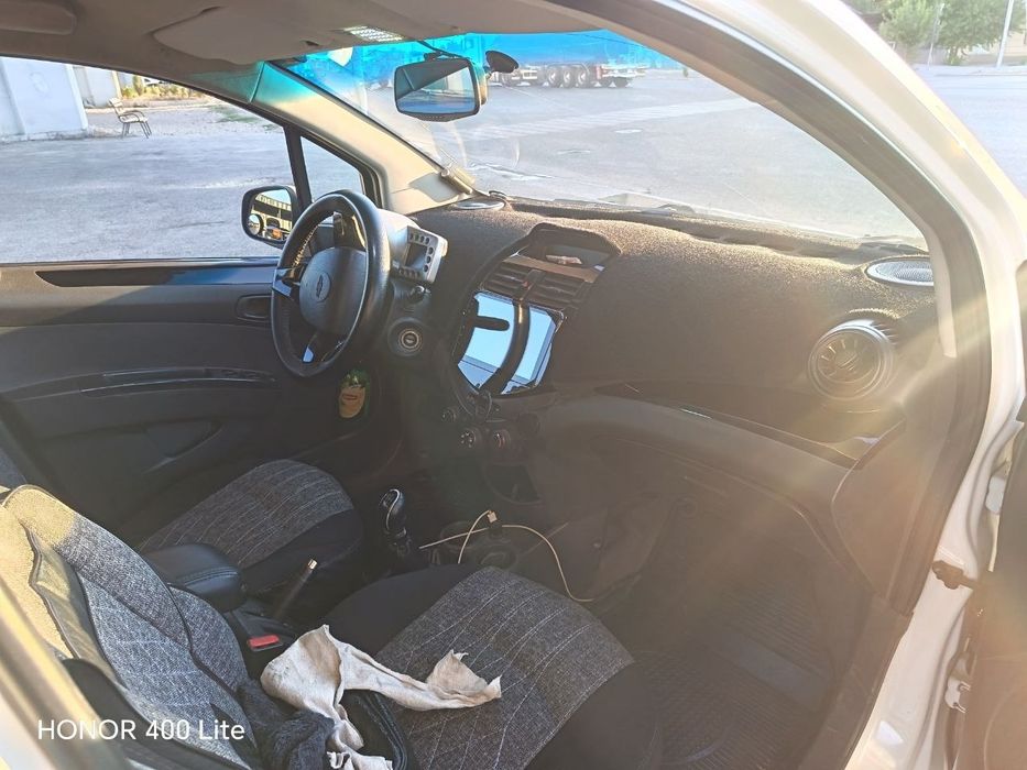 Продаётся автомобиль спарк