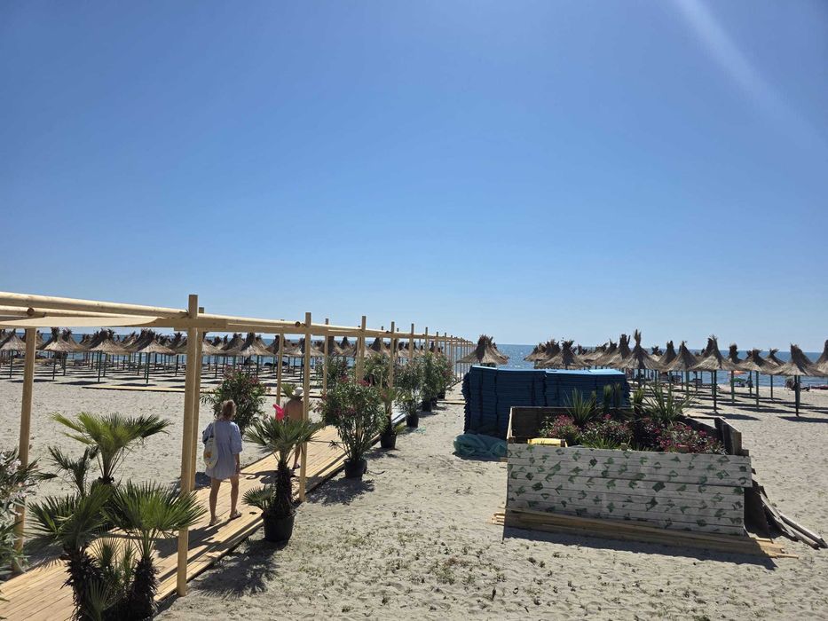 2 Camere Regim Hotelier Prima Linie La Mare