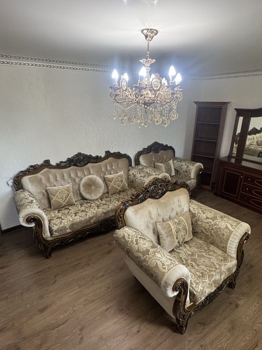 Продам диван б/у