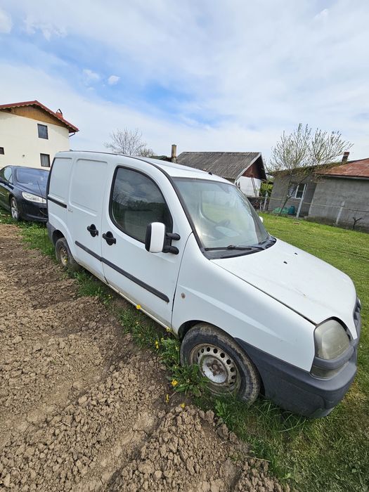 Fiat Doblo 1.6 diesel 2 locuri pentru piese sau restaurat