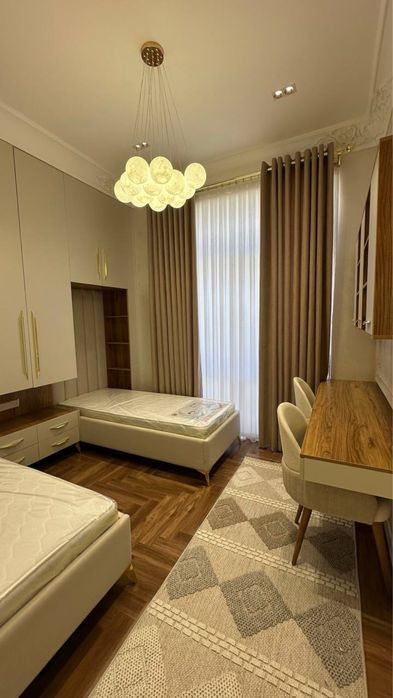 Продается 100м2 квартира Пойтахт Гавхари Реал Хаус Басри Баба