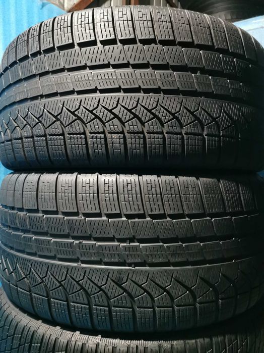 275/40 R19 pirelli m+s 2 bucati