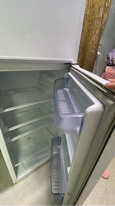 Холодильник продам