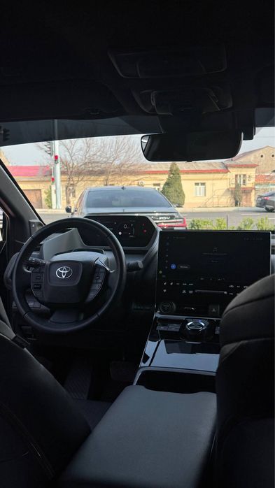 Toyota bz 4 x продаётся