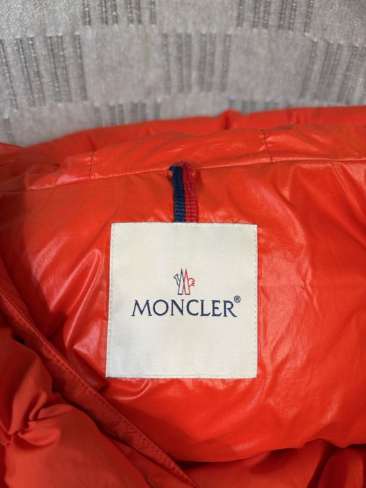 Geaca Moncler originala