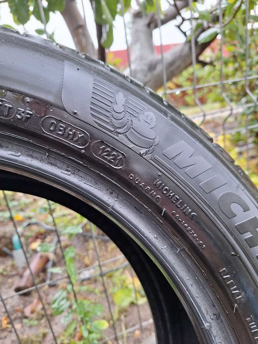 vind anvelope de vara Michelin 215x55x17