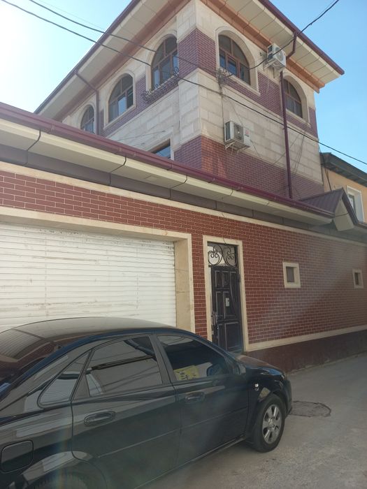 Хадрани оркаси 2.4-сот 3-Этажли  10-хона 4-санУзел