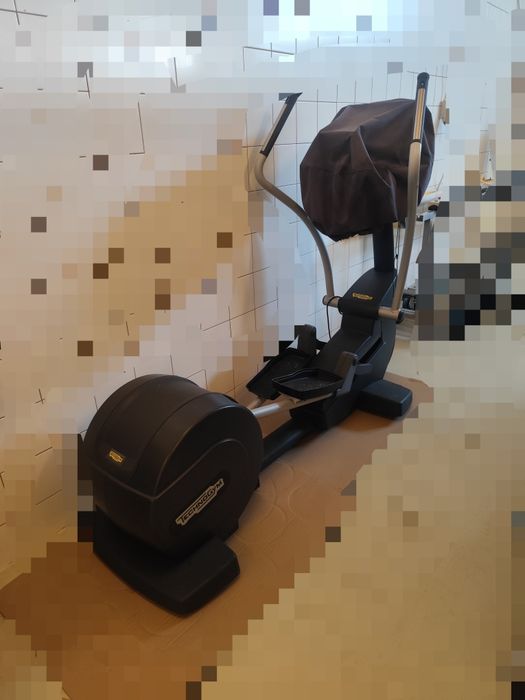 technogym synchro excite 1000 unity elliptical cross trainer