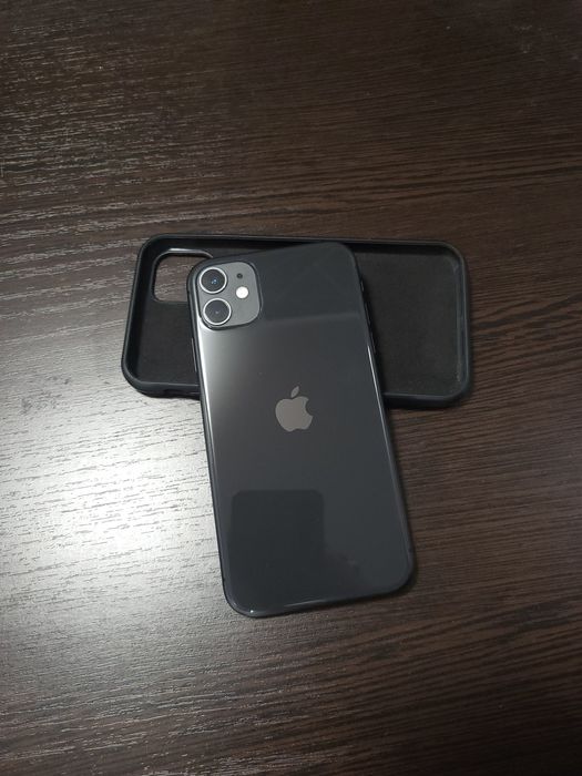 Айфон 11 128 гб .