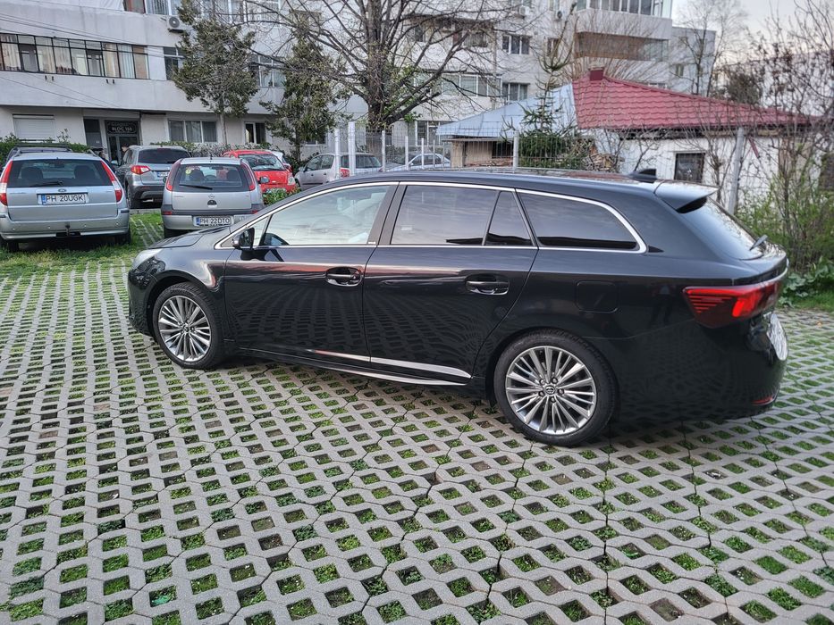 TOYOTA Avensis 2016 — imagine 3