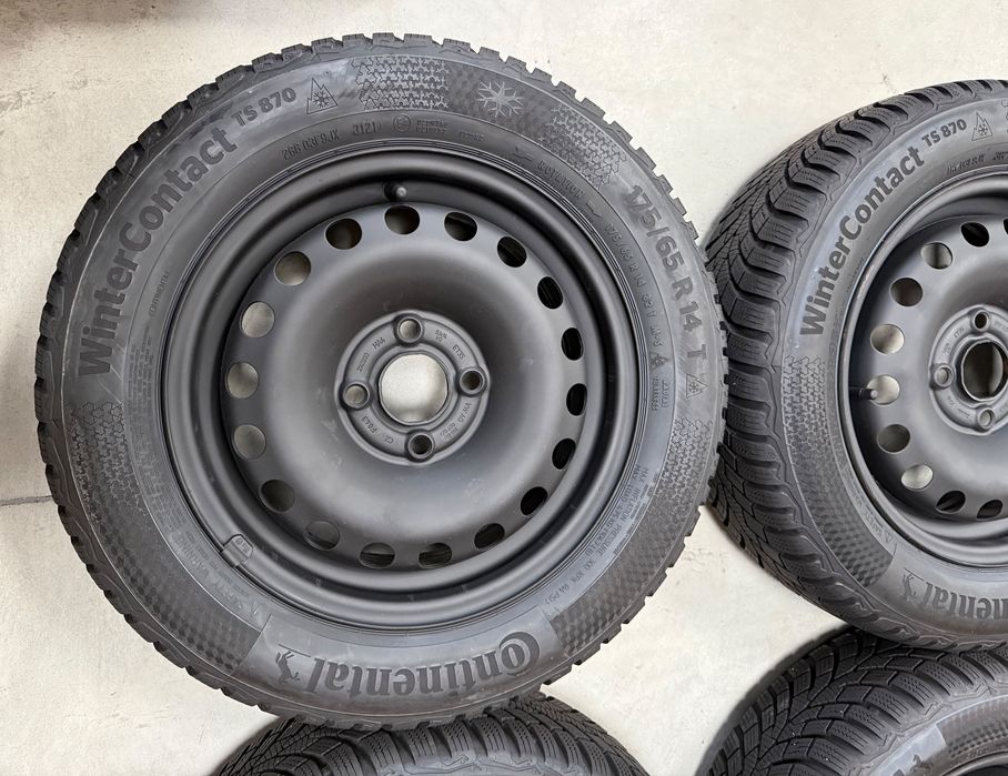 Продавам джанти 4x100 14” със зимни гуми Continental 175/65/14 за VW UP