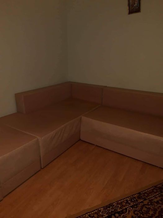 Închiriez garsonieră