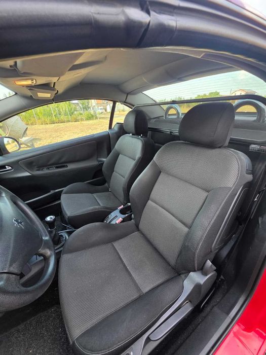 PEUGEOT 207 CC / 1,6 Benzina 120 CP / Decapotare Electrica Hard Top