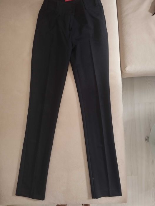 Продавам дамски панталон