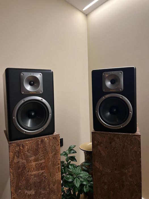 Tapco S8 – Активни студийни монитори (много добро състояние)