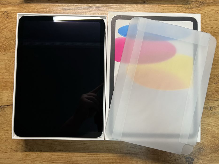 iPad 11 (A16) 128GB Wi-Fi в идеальном состоянии