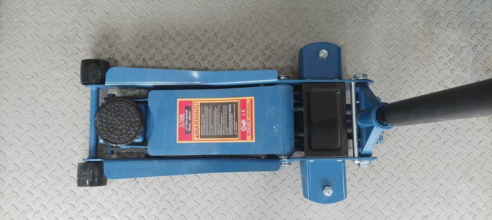 Крик гаражен хидравличен нископрофилен 3 т GAMATEH с двойна помпа, 55094