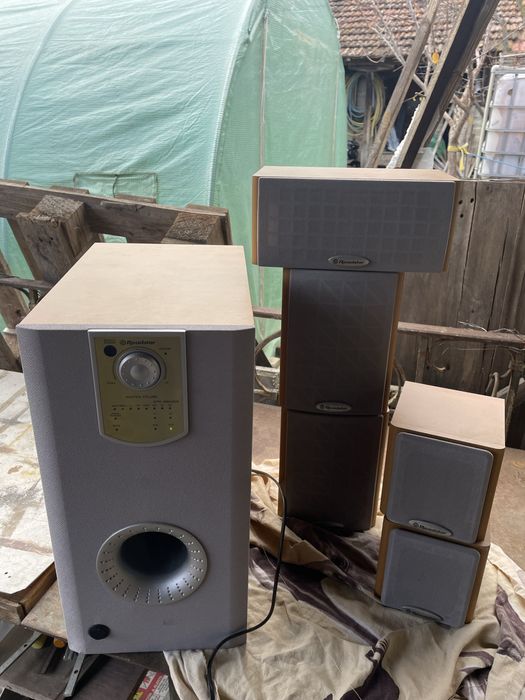 Домашно кино Roadstar