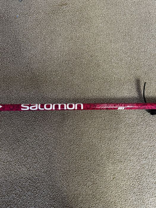 Bete de ski Salamon +100 cm roz