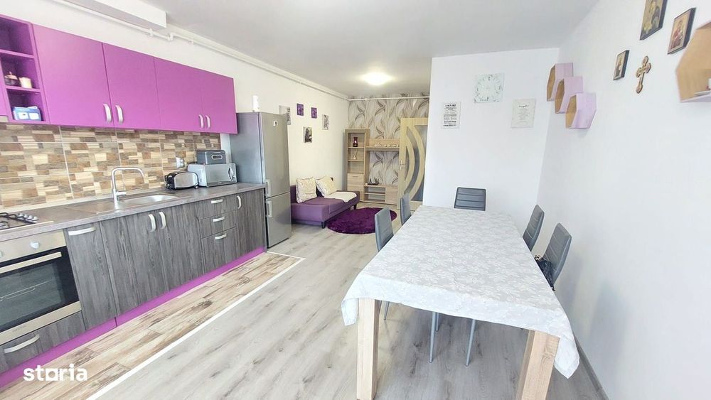0 Comision2 camere, zona Petrom, 49 mp, finisat modern