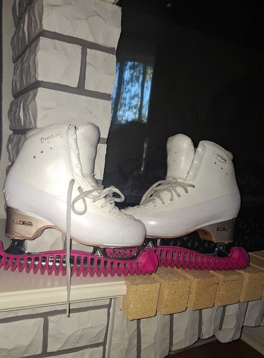 Продам коньки "Эдея Авентура"