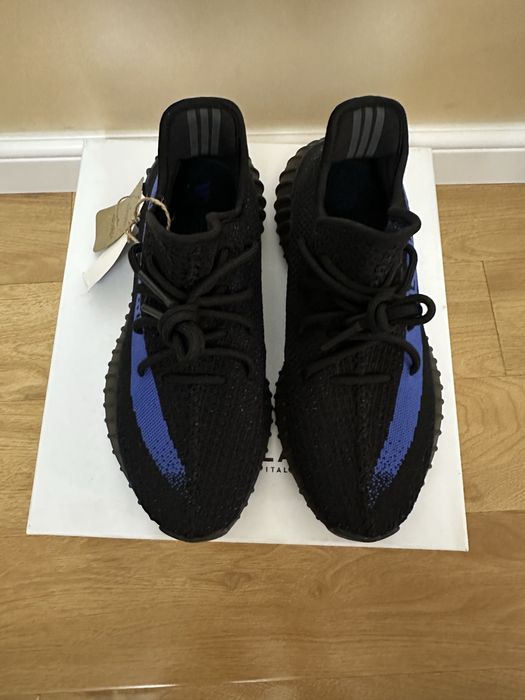 Adidas Yeezy 350 v2 dazzling blue