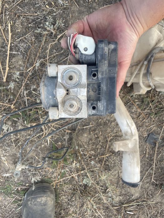 Хайлюкс разбор что остался