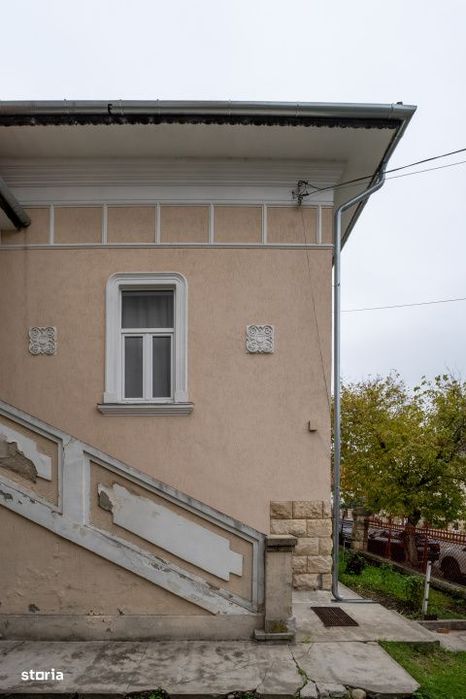 Casa de vanzare in Andrei Muresanu – zona exclusivista!