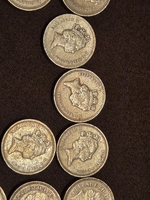 Колекционерски селекция от 1 паунд