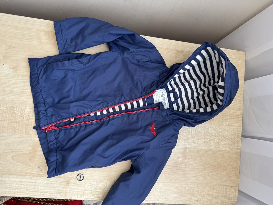 Продам детские вещи