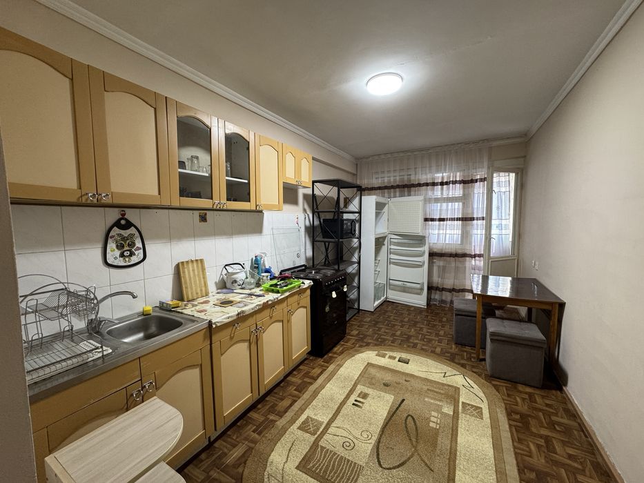 Сдается в аренду 3х комн квартира .