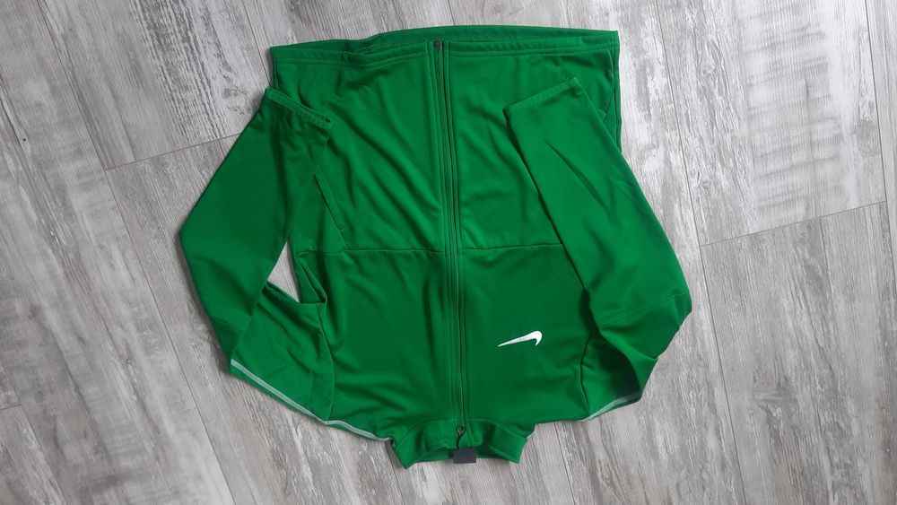 Детско спортно горнище Nike