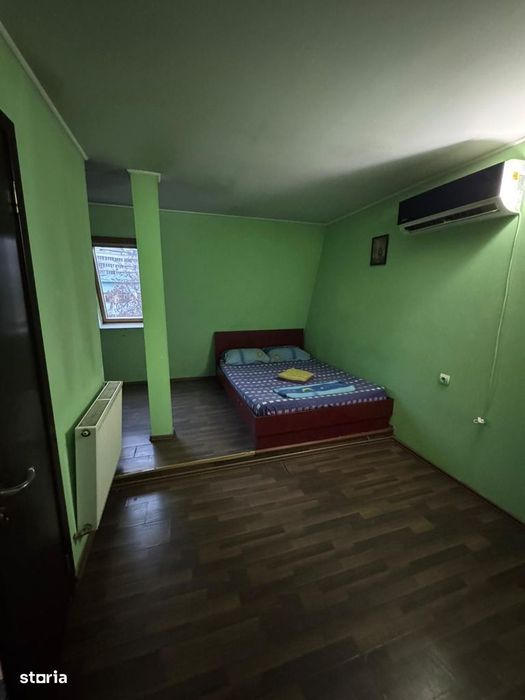 Casa de inchiriat, 25 camere, 25 bai, receptie,T719