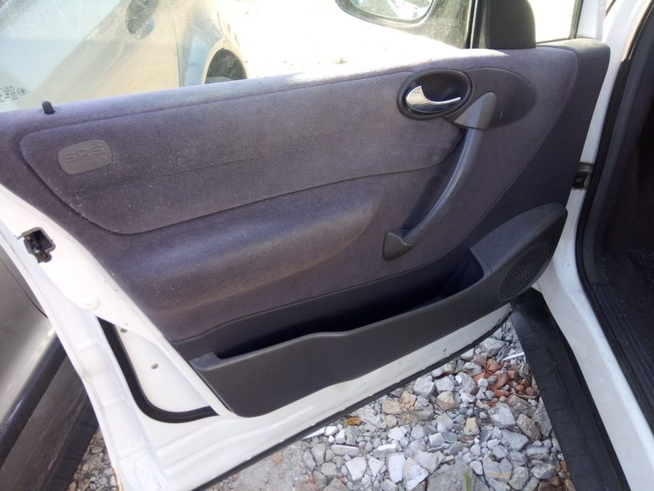 Dezmembrari  Mercedes-Benz A-CLASS (W168)  1997  > 2004 A 140 (168.03