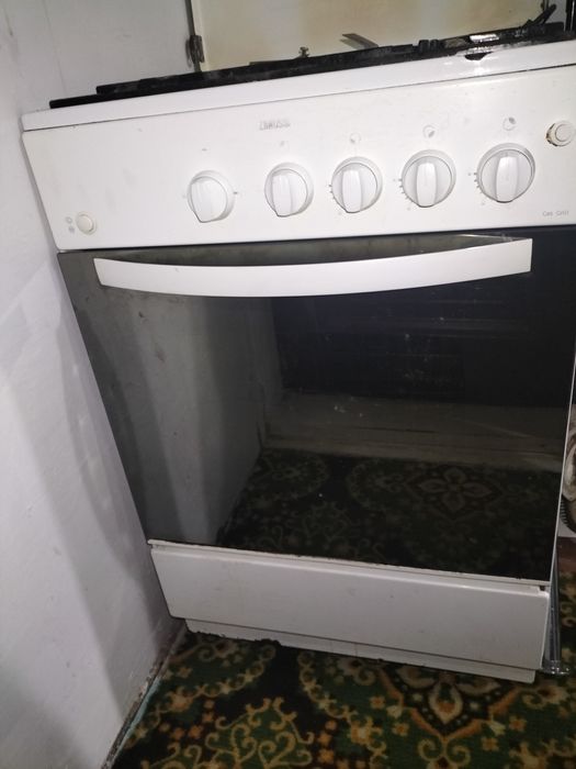 продам газовую плиту